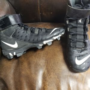 Nike Football cleats men's size 12